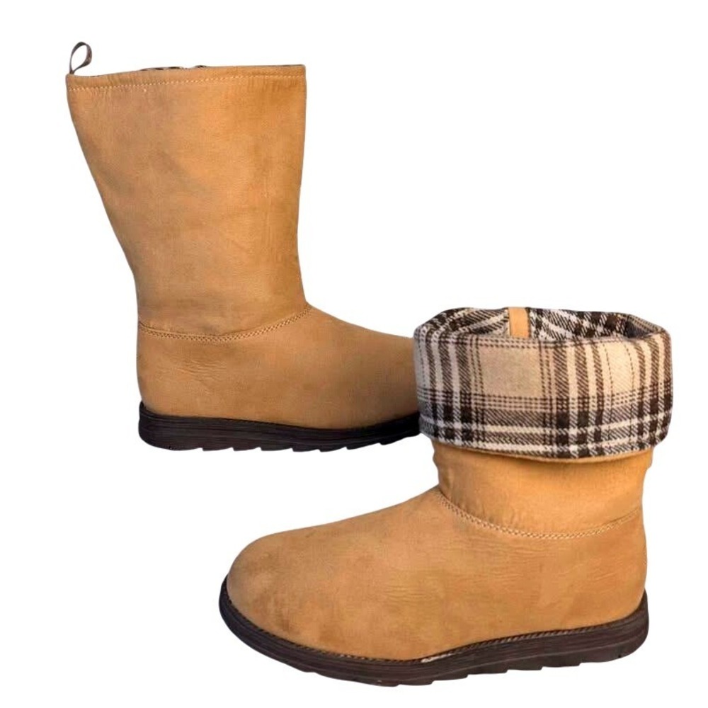 Muk Luks~Clover Boots~Tan Suede/Plaid Patterned Cuff~Roll Down/Wear Tall~Size‎ 9
